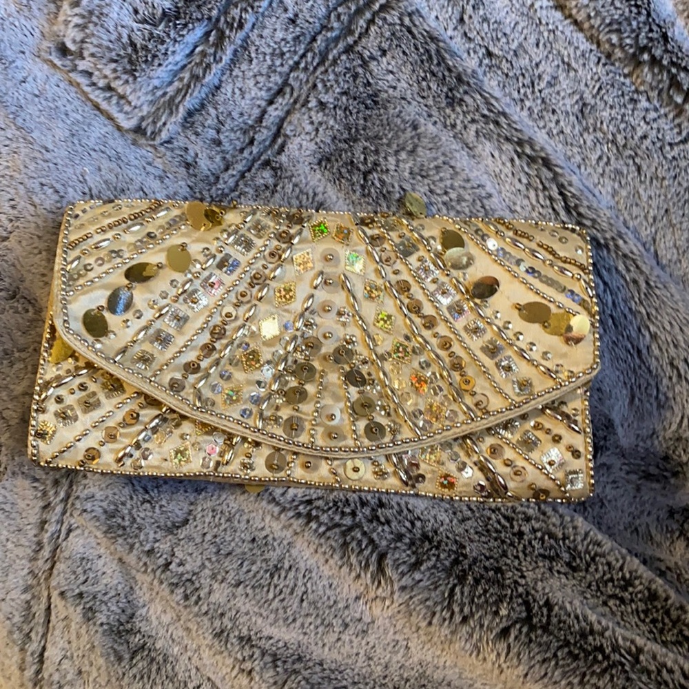 Clutch wallet